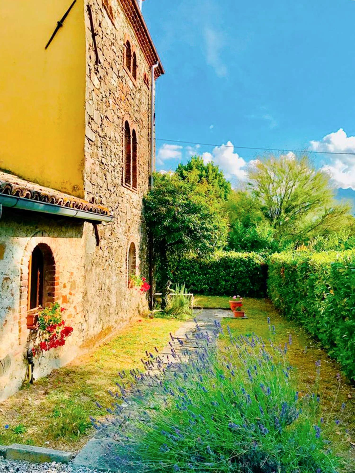 Una pareja sortea su coqueta casa en la Toscana por solo 27 €