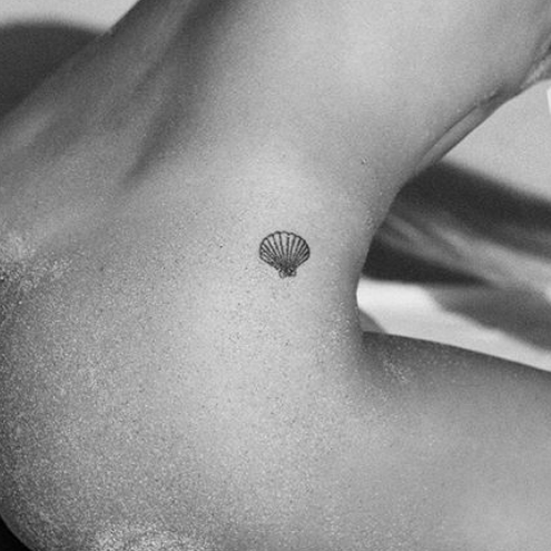 Tatuajes pequeños: 50 ideas mini que nadie sabrá que llevas Tatuajes pequeños: 50 ideas mini que nadie sabrá que llevas