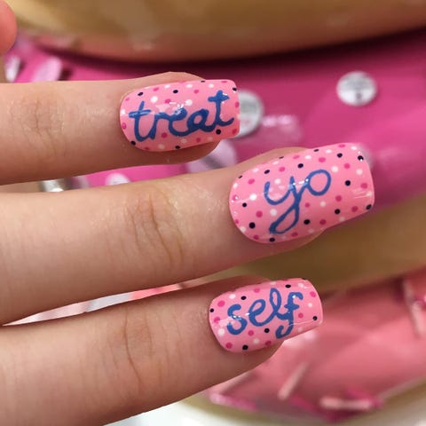15 Best Thanksgiving Nail Art Designs For 2017 - Thanksgiving image - 15 Best Thanksgiving Nail Art Designs For 2017 - Thanksgiving