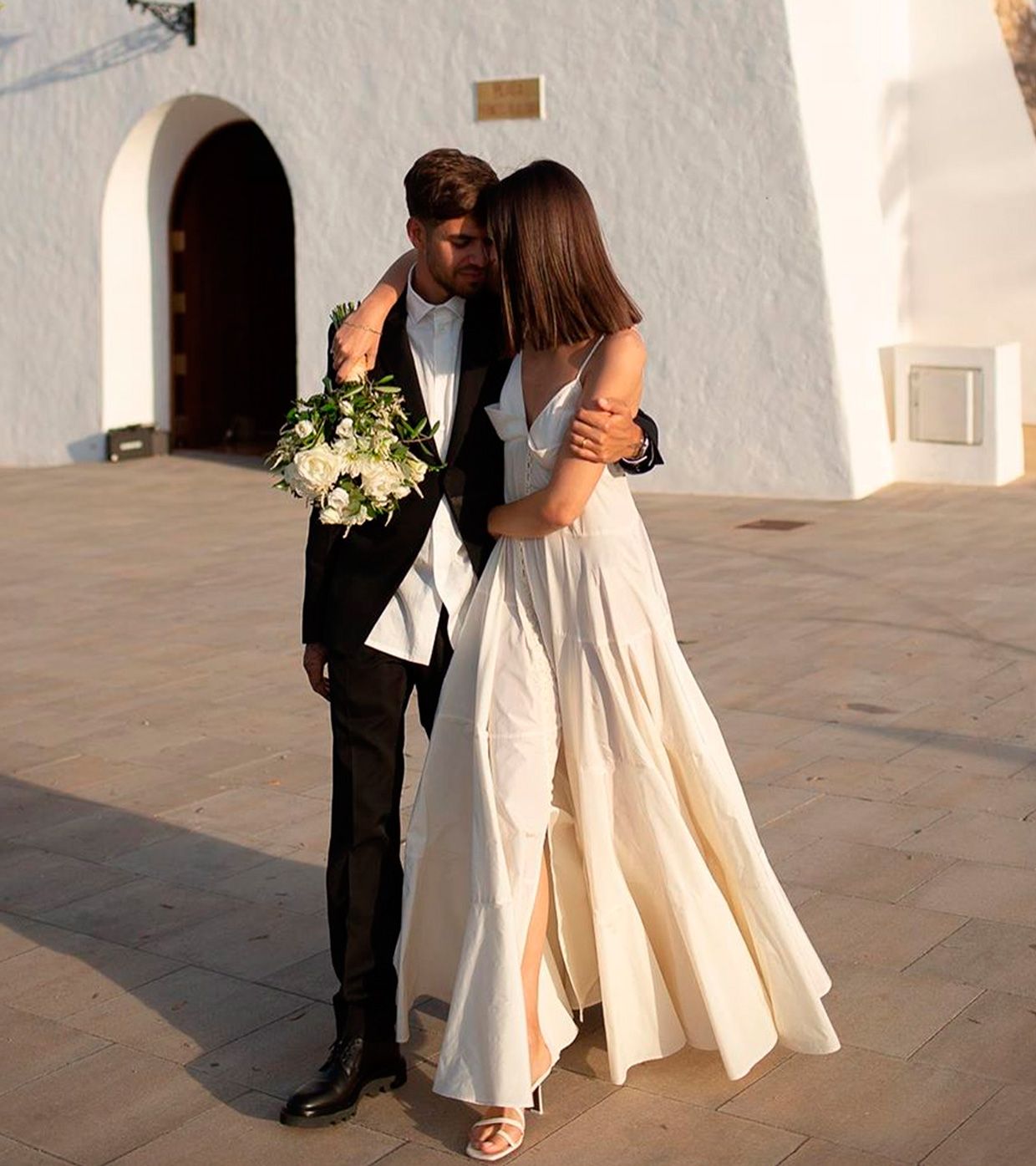 Vittoria, la novia viral vestida de Jacquemus en su boda en Ibiza
