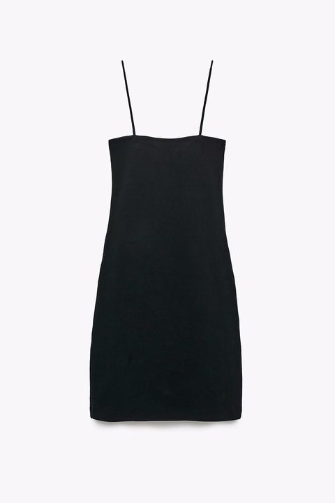 Vestidos negros de Zara,H&M,Stradivarius,Mango