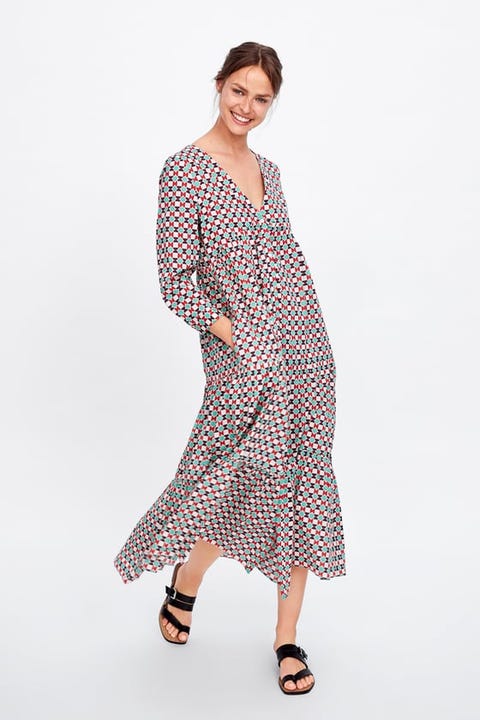 Vestidos fáciles y bonitos de Zara para looks relajados en días de mucho calor Vestidos fáciles y bonitos de Zara para looks relajados en días de mucho calor