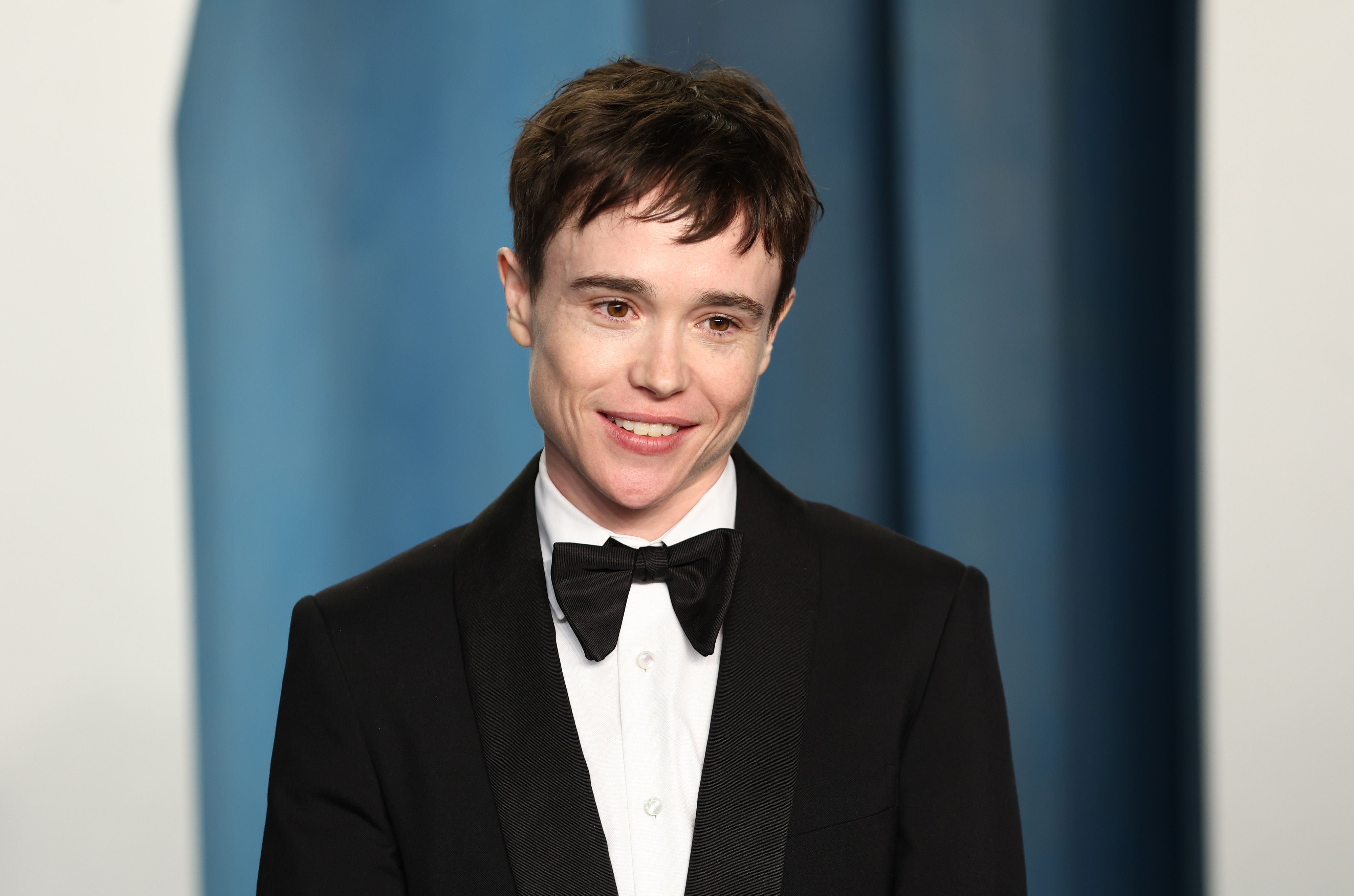 25 Non-Binary Celebs - Celebrities Who Identify As Genderfluid