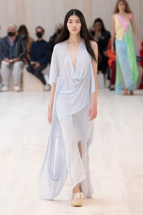 loewe spring 2022 loewe, goddess dressing