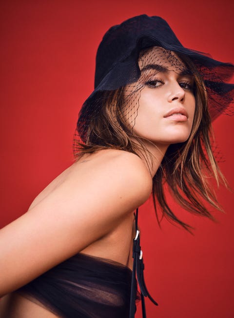 Kaia Gerber wears black bucket hat kaia gerber wears black bucket hat