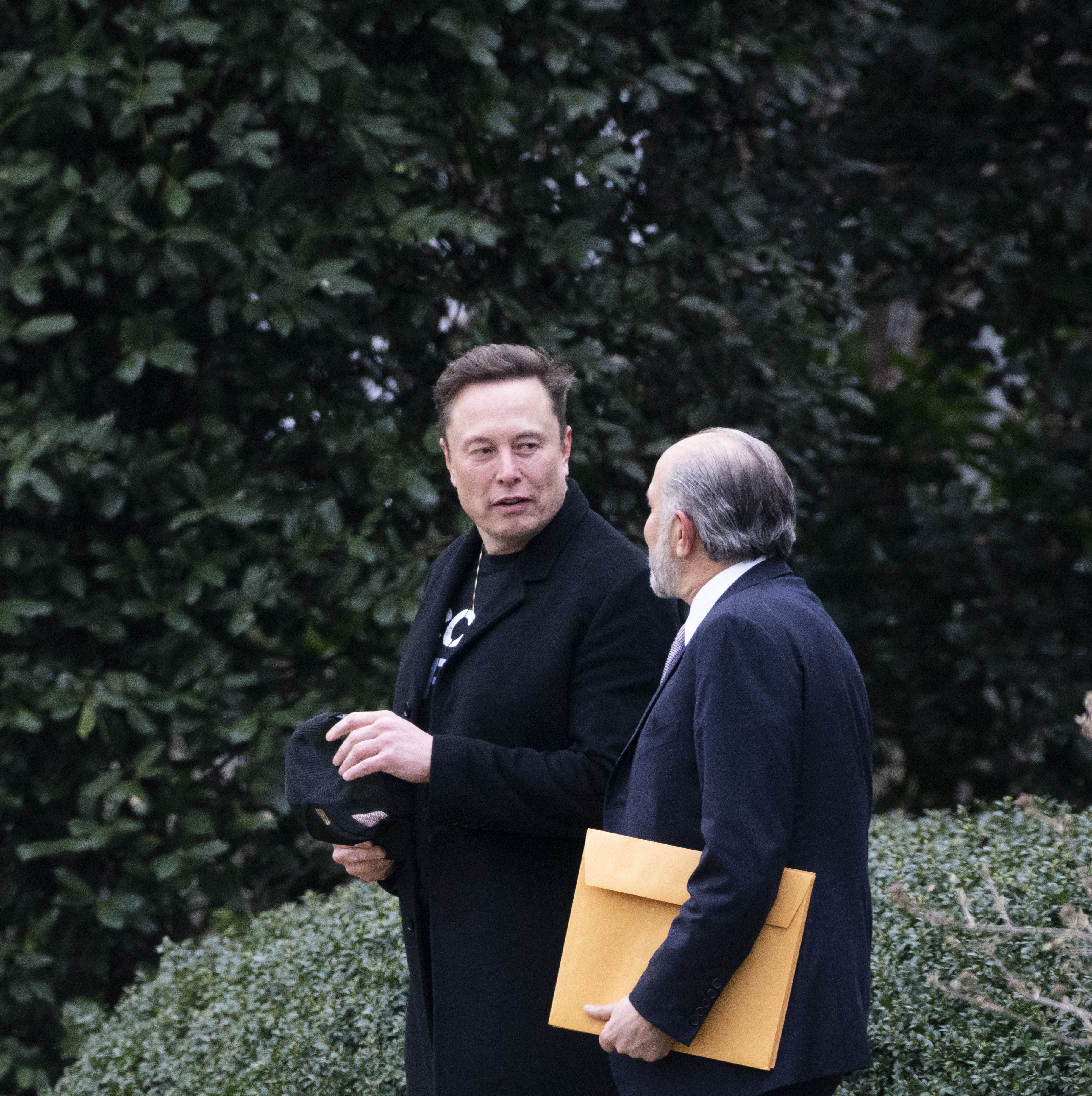 Why Would a Man With a Couple Billion Dollars Worth of Deals With China Receive a Security Briefing on China?