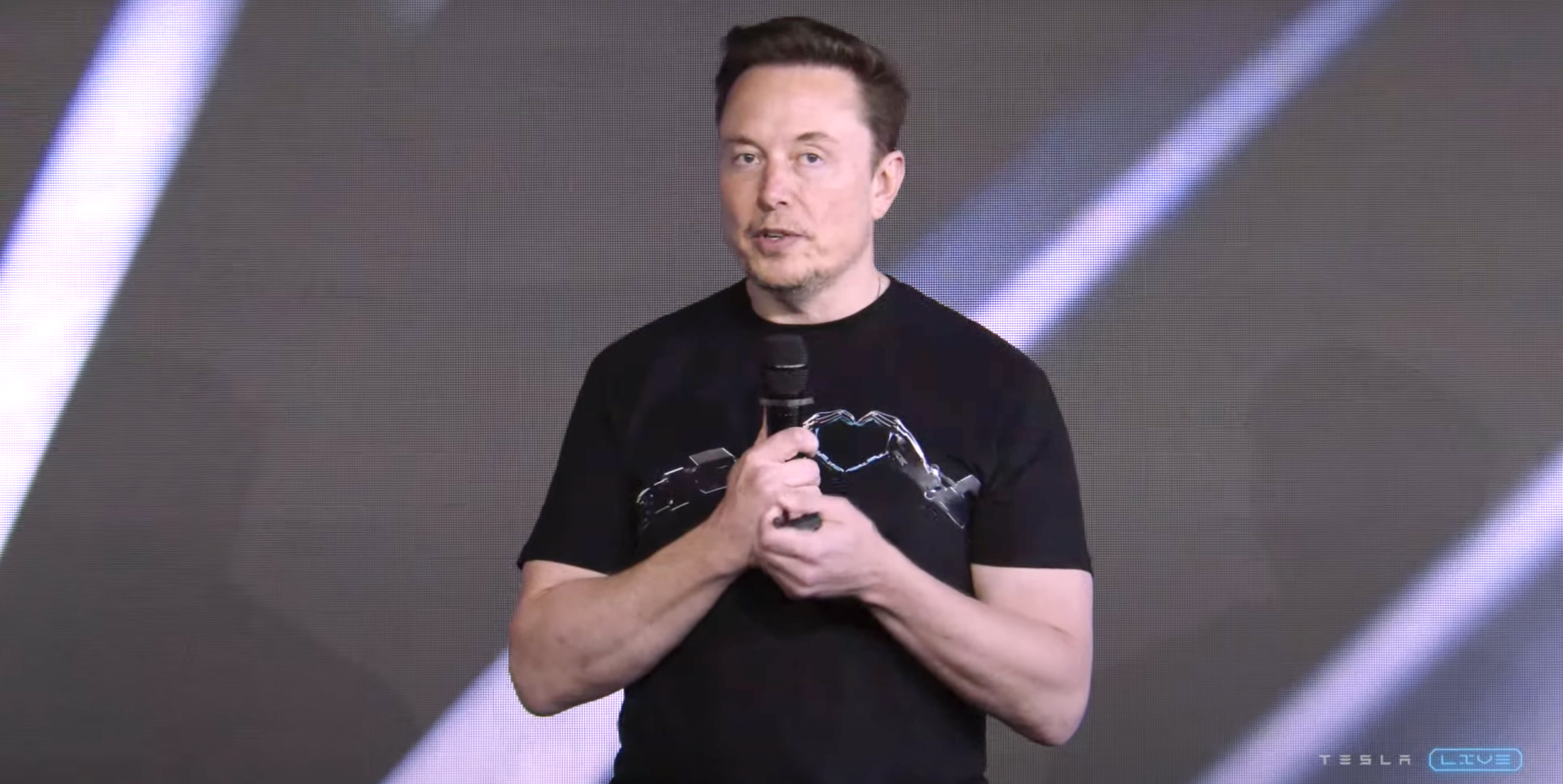 Elon Musk Says Tesla Will Try Advertising After All