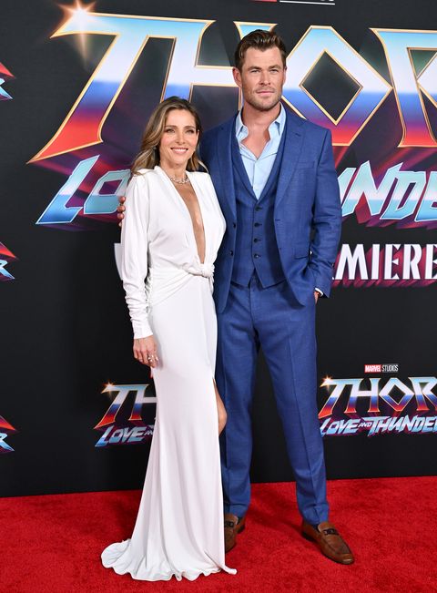 that's how spectacular elsa pataky and chris hemsworth were at the premiere of the new 'thor' movie
