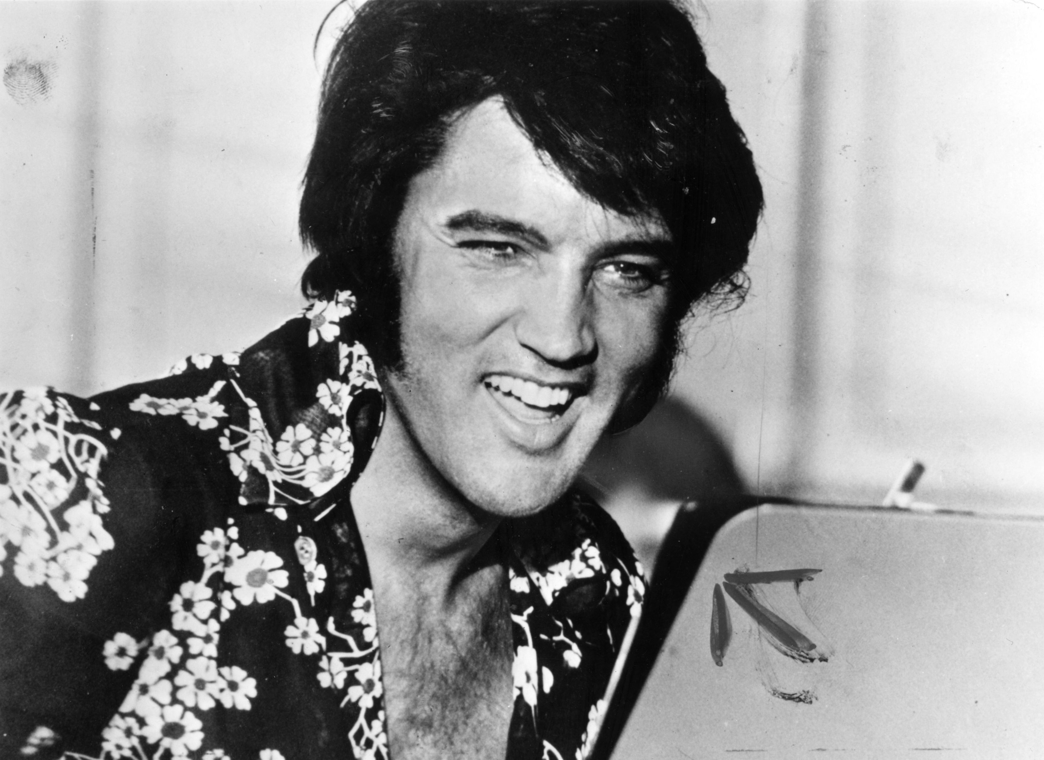 De qué murió realmente Elvis Presley?
