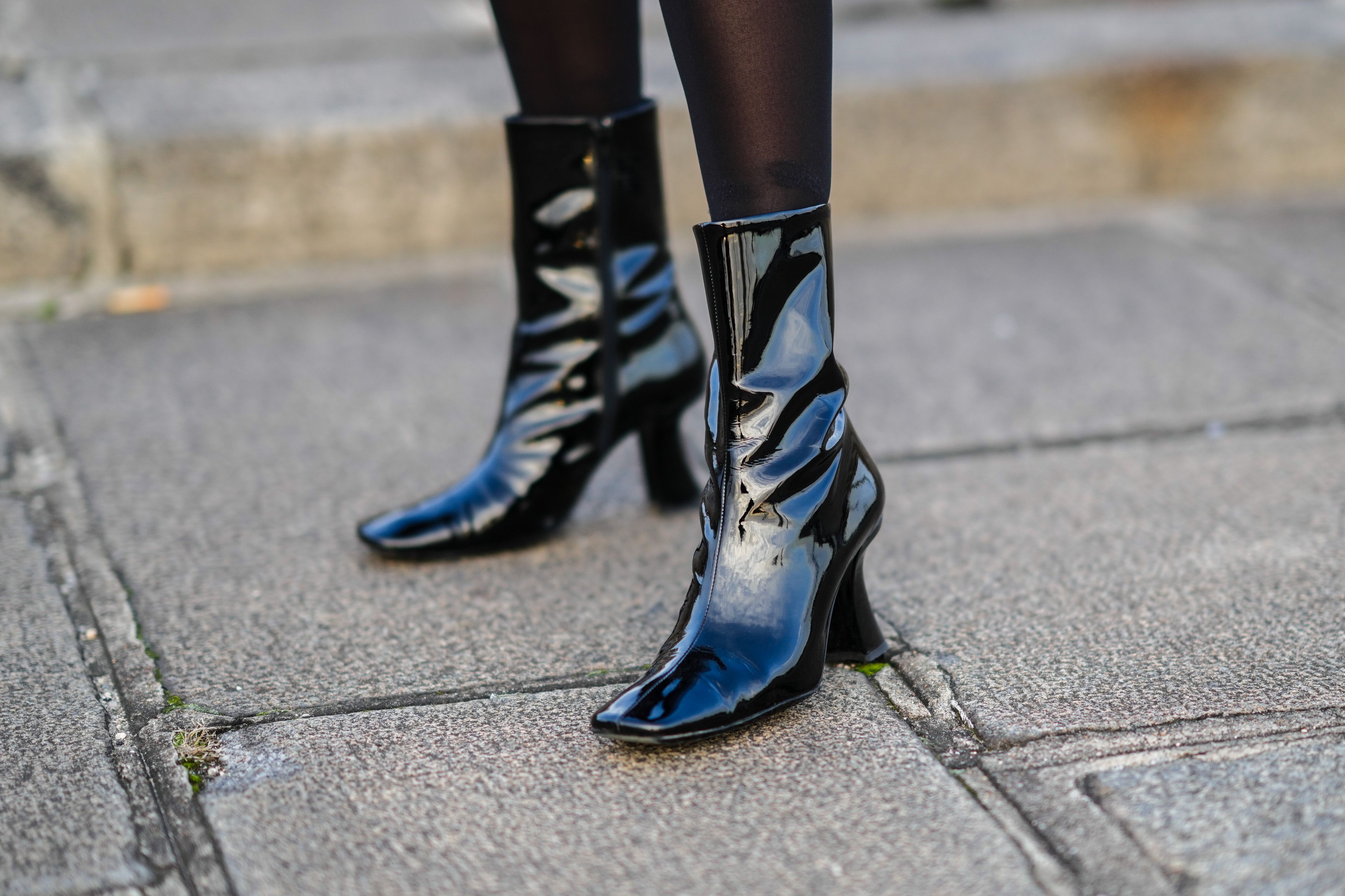 buy stuart weitzman boots