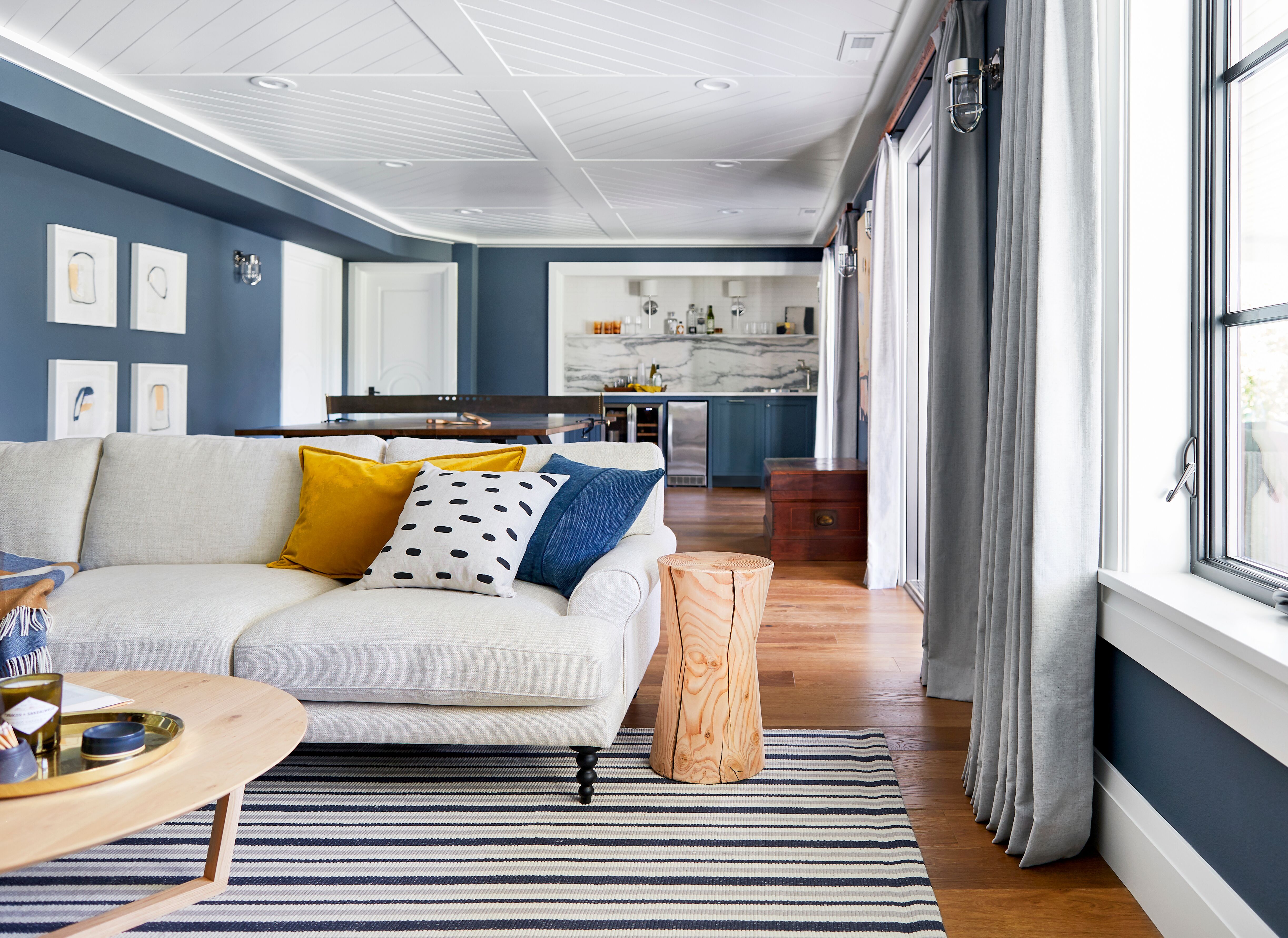 30 stylish family room design ideas - easy decorating tips