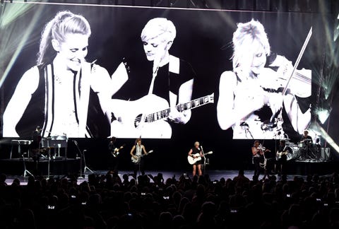 dixie chicks dcx world tour mmxvi opener