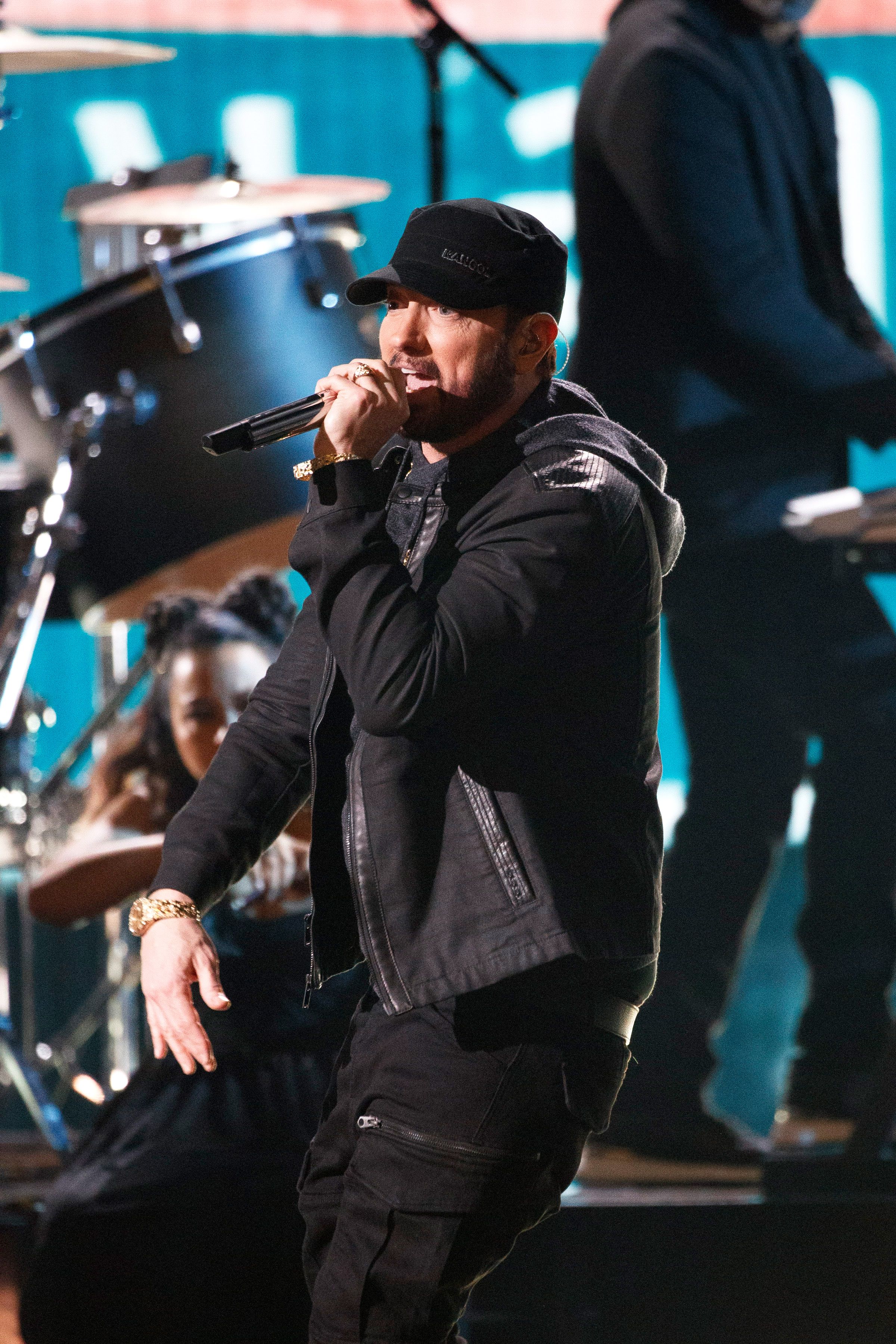 Eminem Performed At The 2020 Oscars And The Crowd Loved It