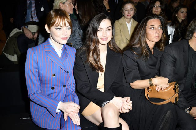 Los looks de todas las invitadas a Paris Fashion Week