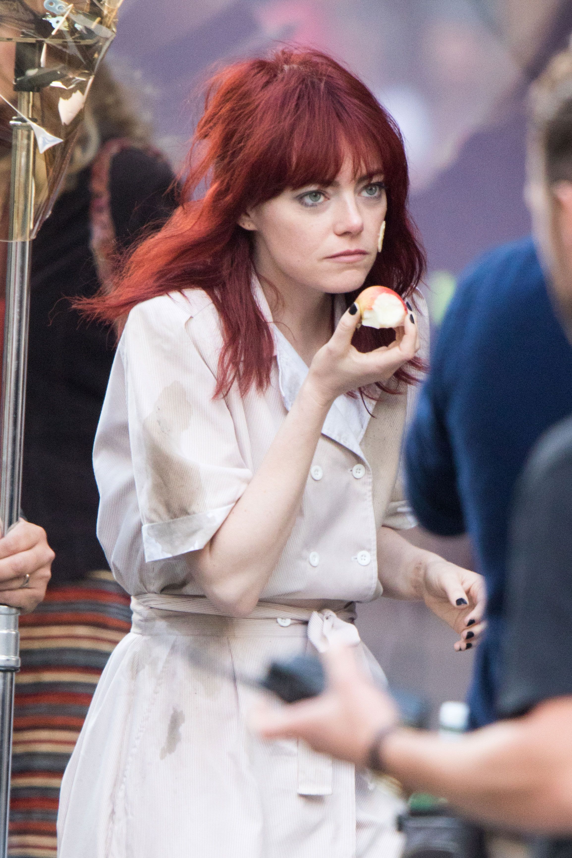 emma stone cruella de vil red hair