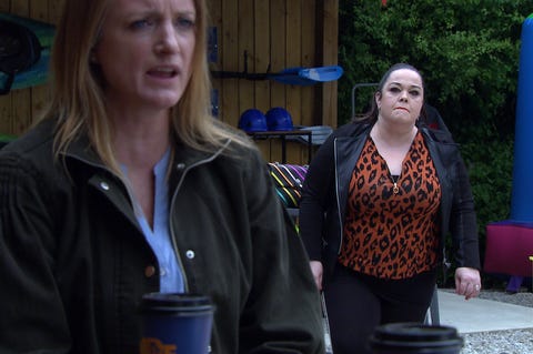 Mandy Dingle and Nicola King fight in Emmerdale mandy dingle and nicola king fight in emmerdale