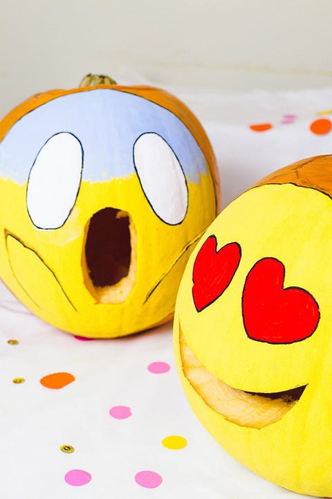 8 Best Emoji Pumpkin Carving Ideas Easy