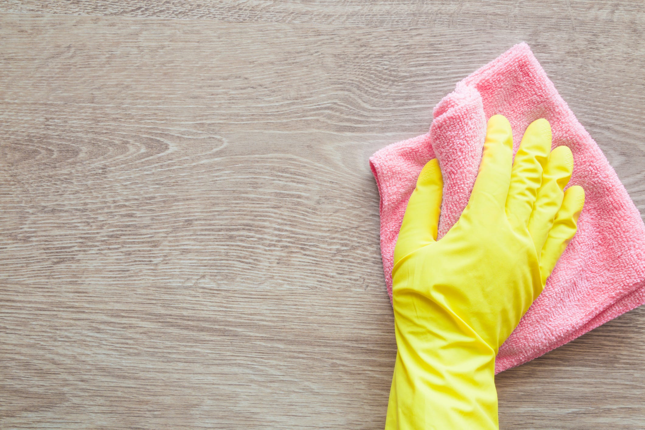 9 Cleaning Mistakes Professional Cleaners Want You to Stop Making