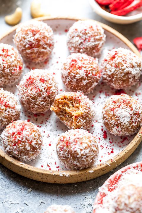 Healthy Sugar-Free Desserts - Strawberry Cashew Balls