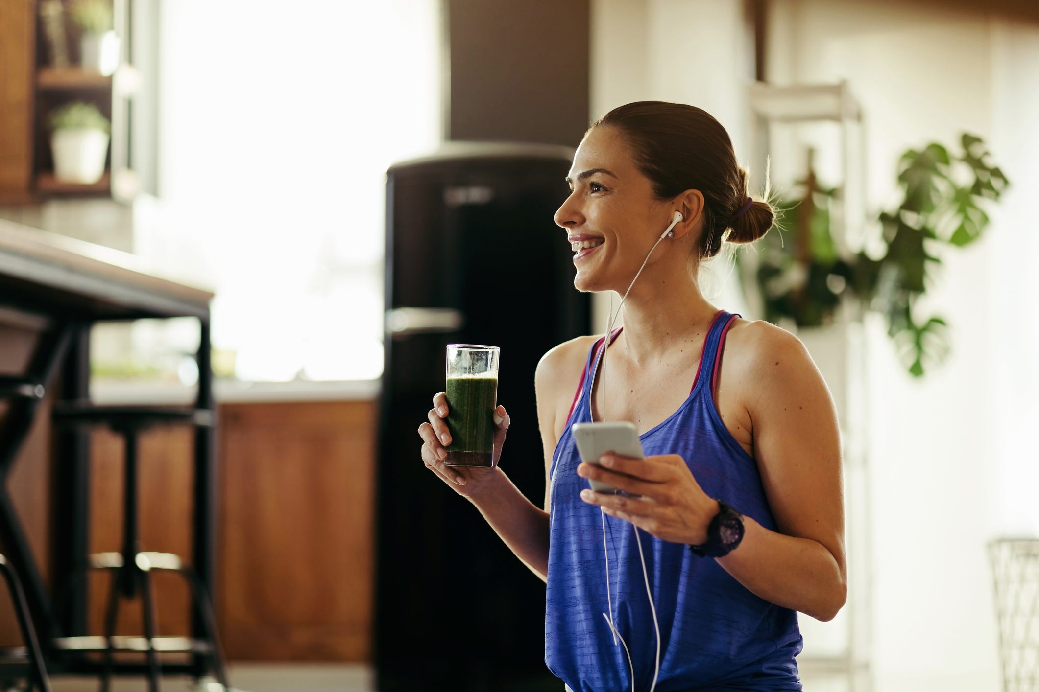 What to Know About the Green Powders You’re Seeing Everywhere
