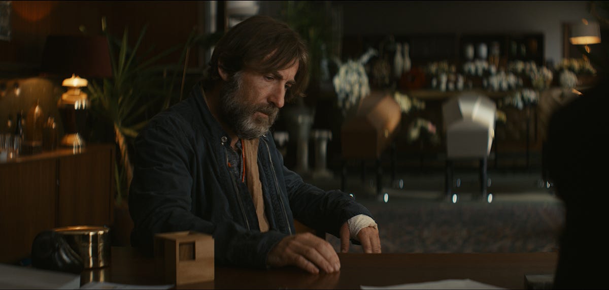 Exclusive clip of ‘Between life and death’, with Antonio de la Torre