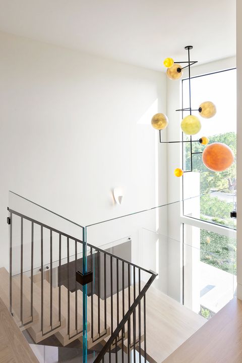 10 Entryway Lighting Ideas Stylish, What Size Light Fixture For Staircase