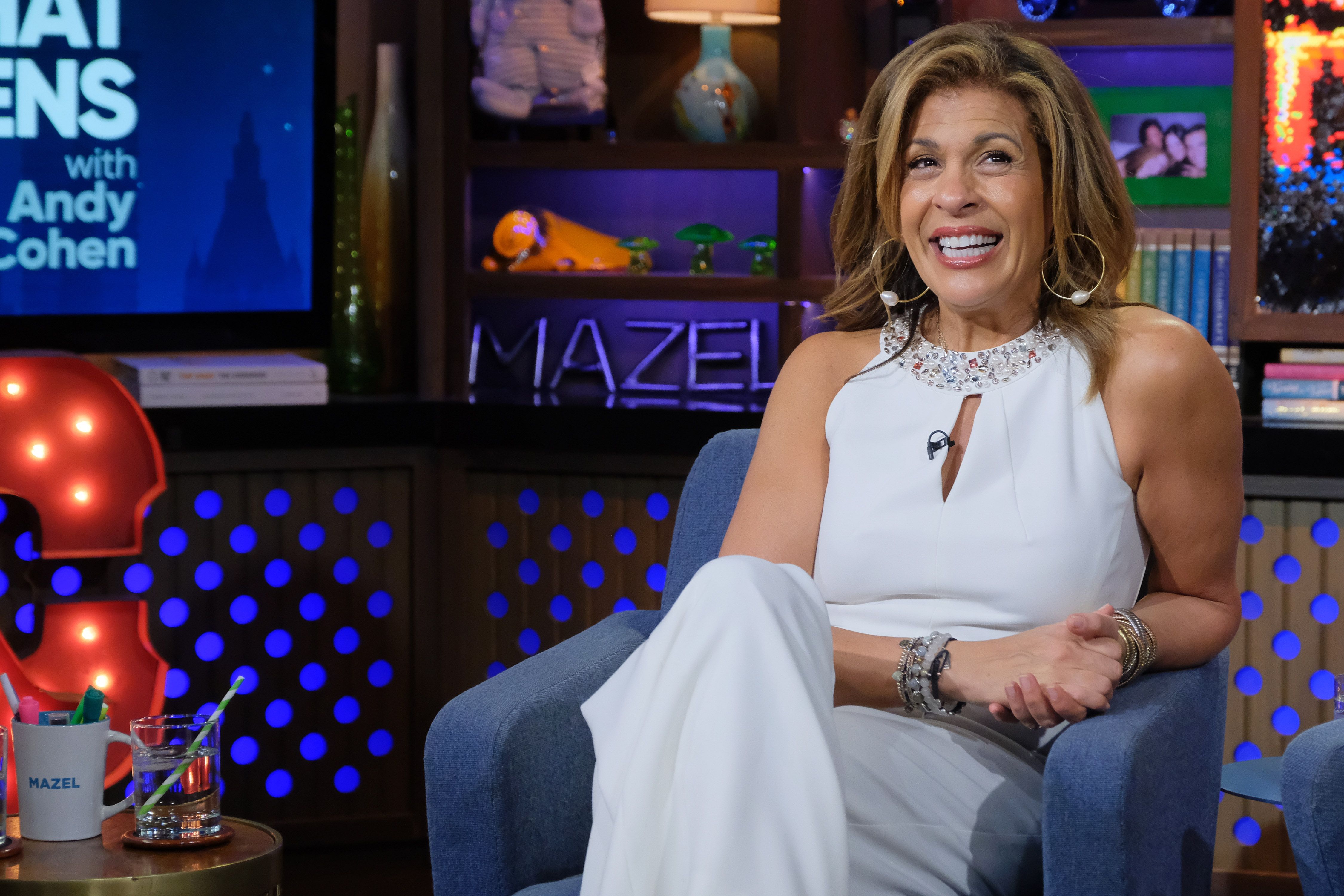 Hoda Kotb Announces New Book. hoda kotb's necklace. 