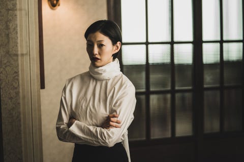 電影抓重點 朴信惠 聲命線索 在netflix首映 比 寄生上流 更絕望的家庭悲劇 電影抓重點 朴信惠 聲命線索 在netflix首映 比 寄生上流 更絕望的家庭悲劇