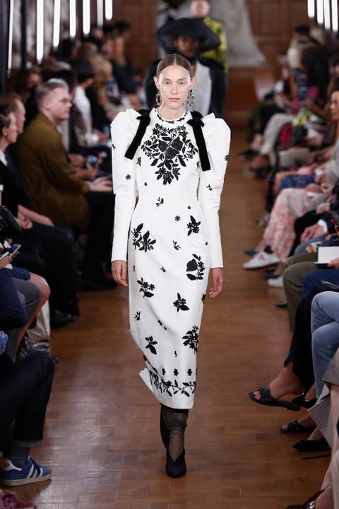 bows catwalk trend image