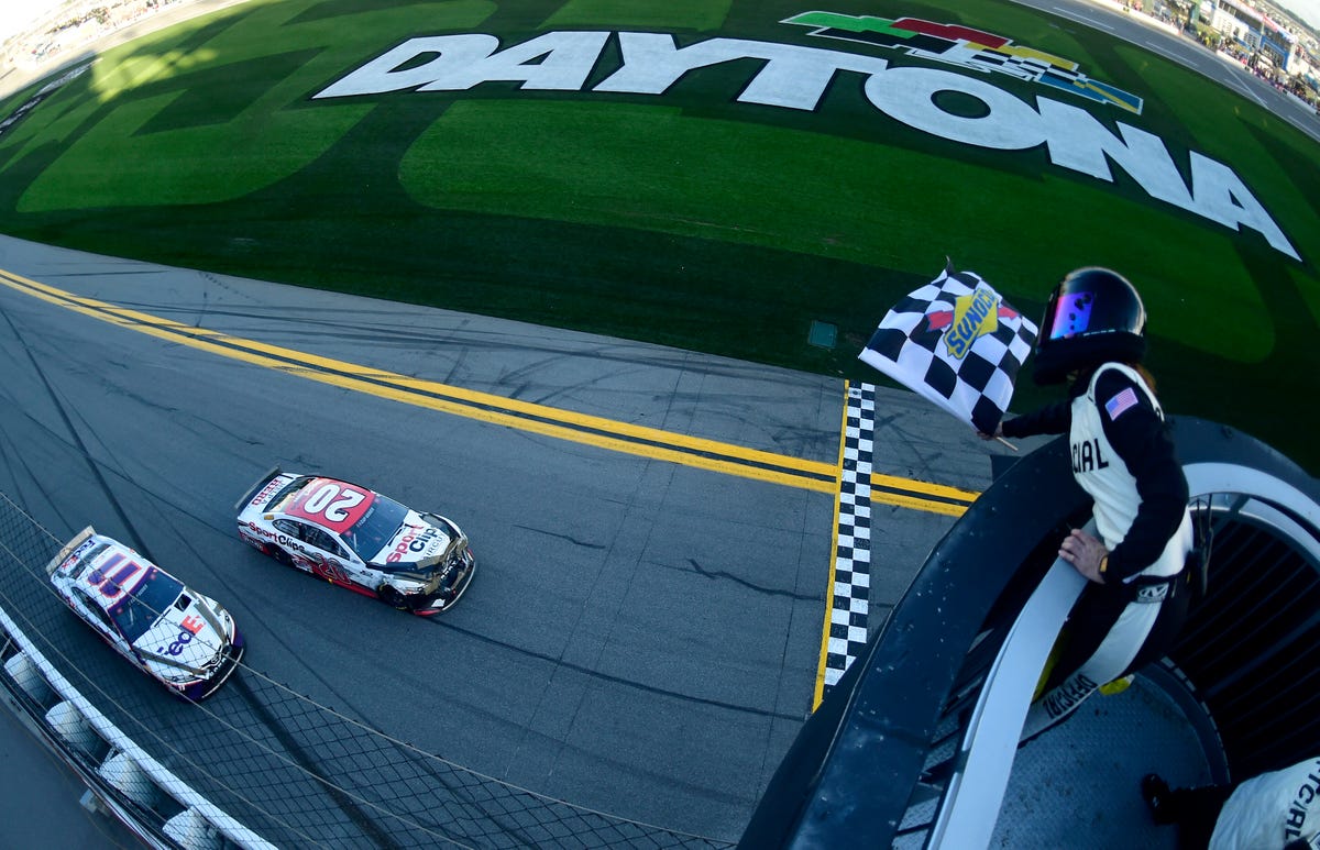 Erik Jones Wins NASCAR’s Busch ‘Crash’ at Daytona