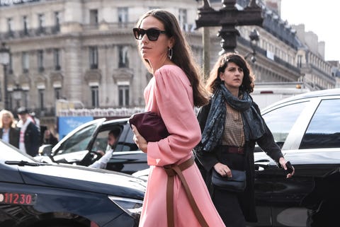 Street Style : Paris Fashion Week - Womenswear Spring Summer 2020 : Day Eight Street Style : Paris Fashion Week - Womenswear Spring Summer 2020 : Day Eight