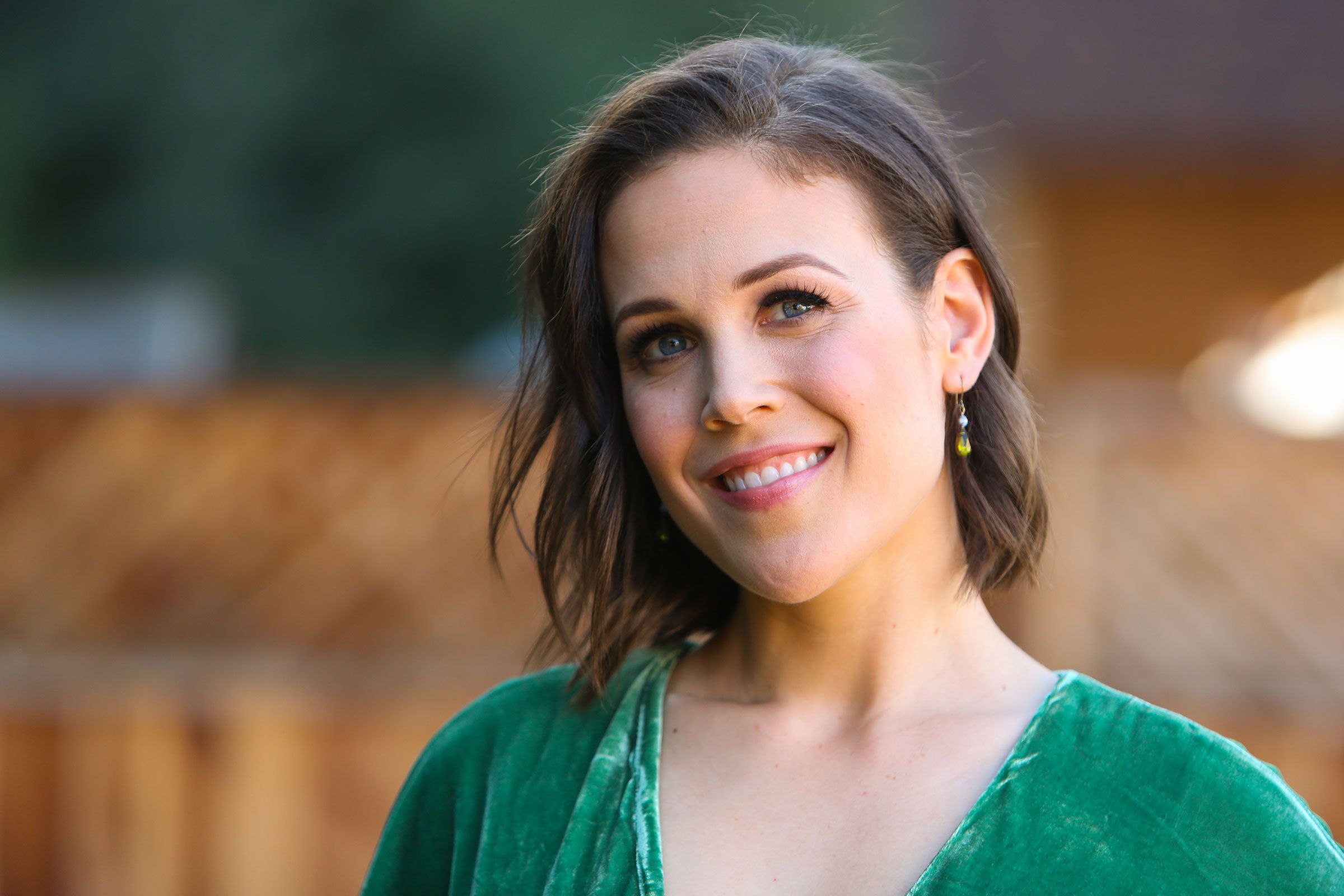 Erin Krakow Erin Krakow