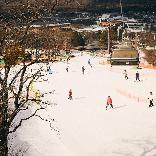 約朋友一起到日本滑雪吧 白天滑雪晚上逛outlet 初學者也能