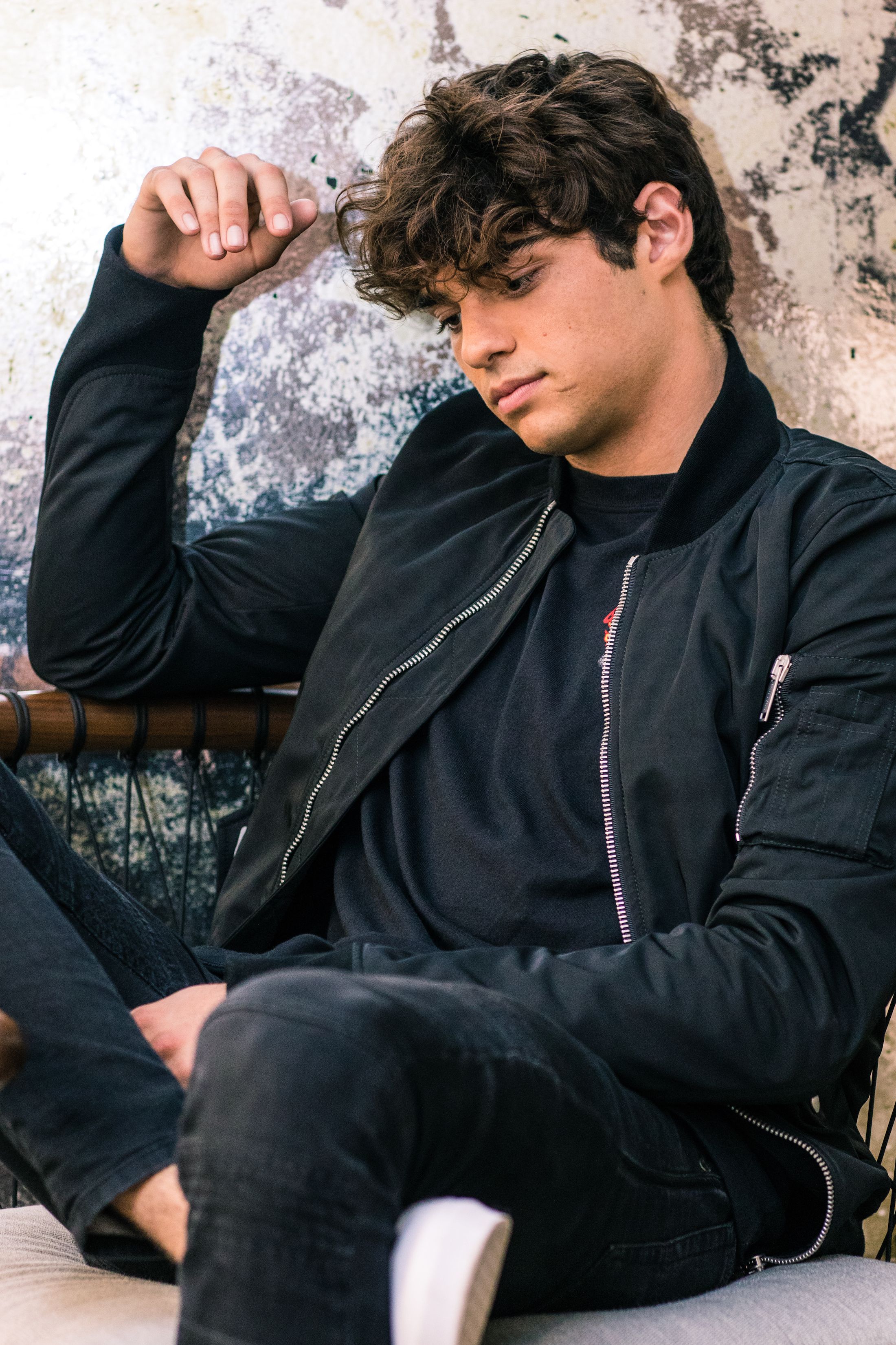 Noah Centineo zauberer vom waverly place