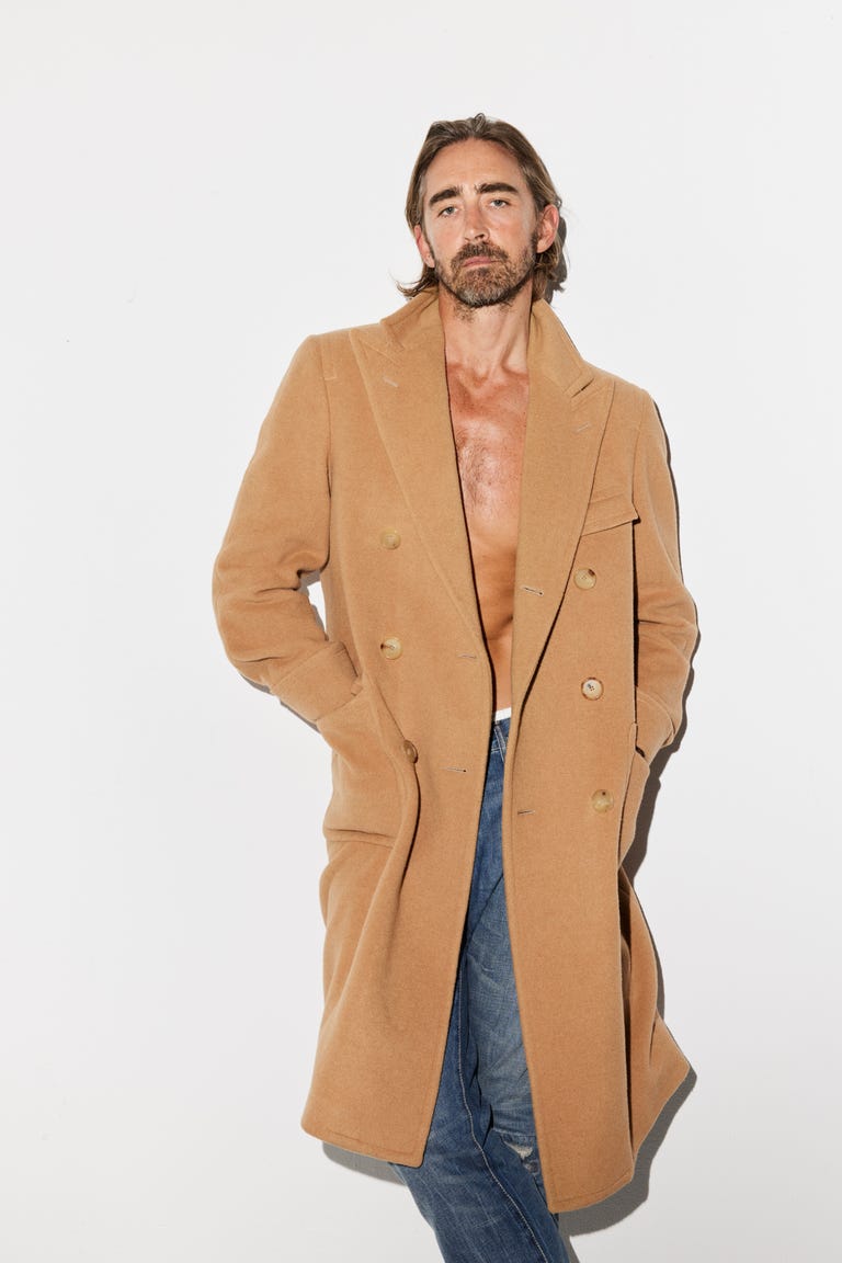 esq100121fashionleepace-008-1632419525.jpg