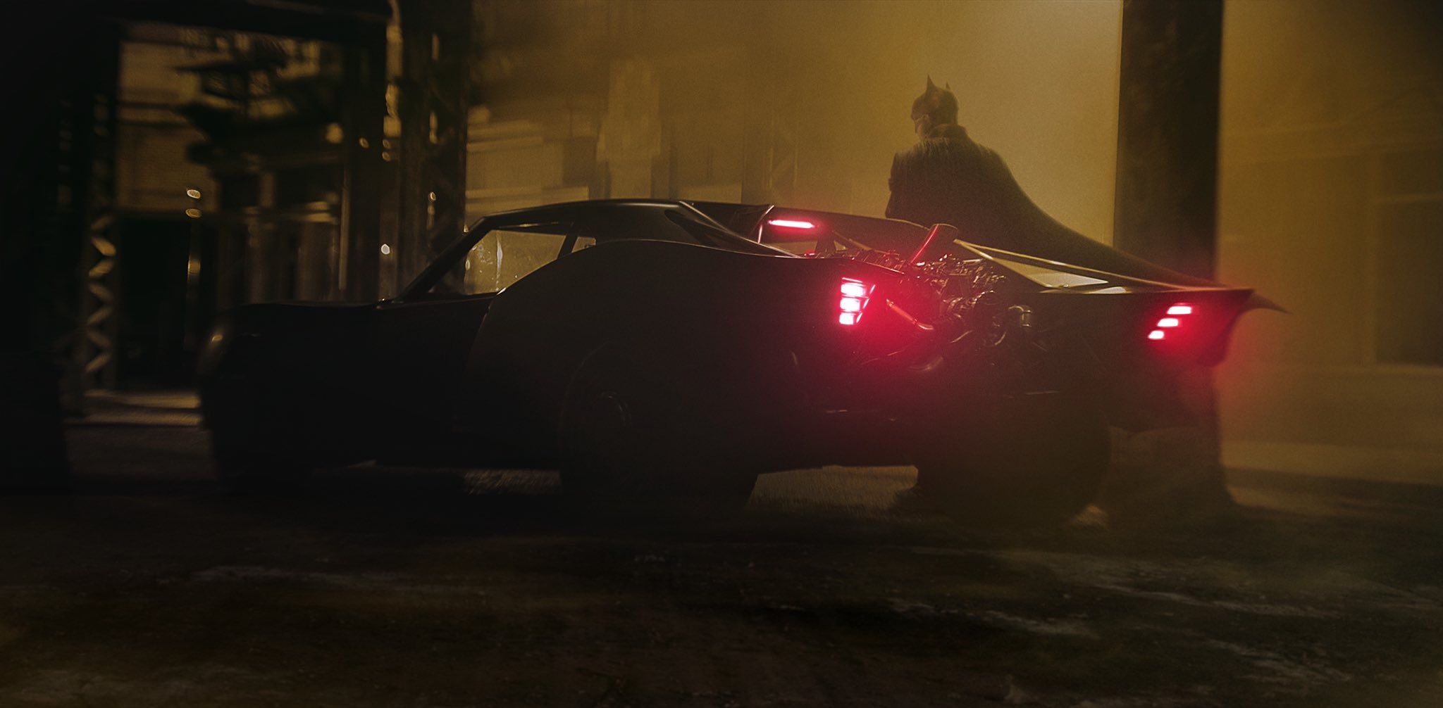 Here S A First Look At The New Batmobile And It S Badass