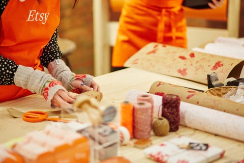Etsy S Made Local Christmas Markets Will Pop Up For One Weekend Only