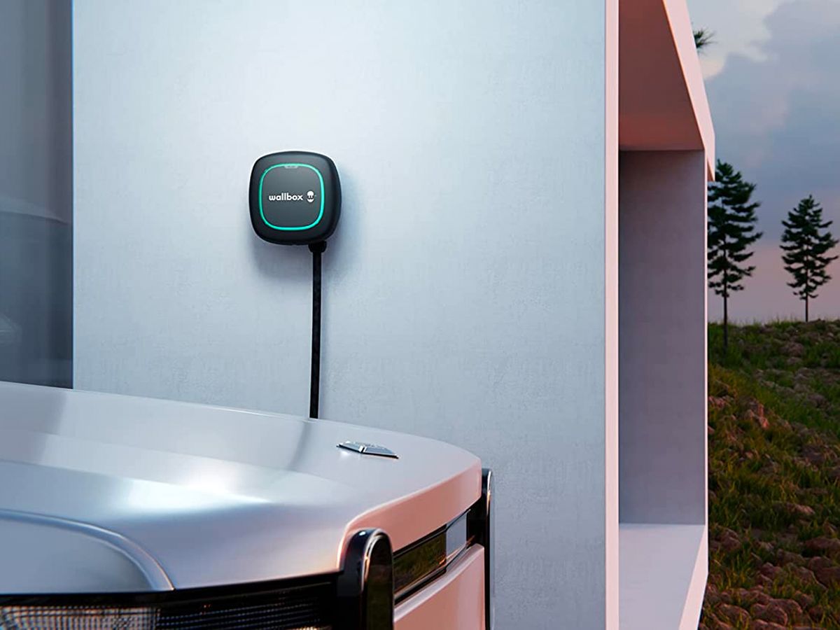 Smart EV Charging with Wallbox