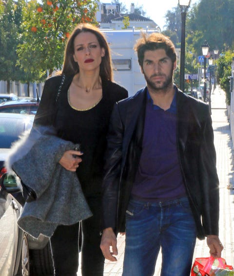 eva gonzález y cayetano rivera por las calles de madrid