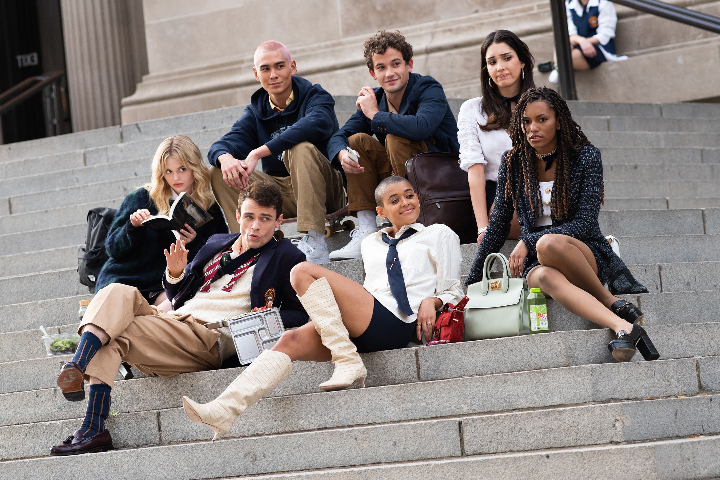 Here Are the Best &#39;Gossip Girl&#39; Reboot Looks From the Set