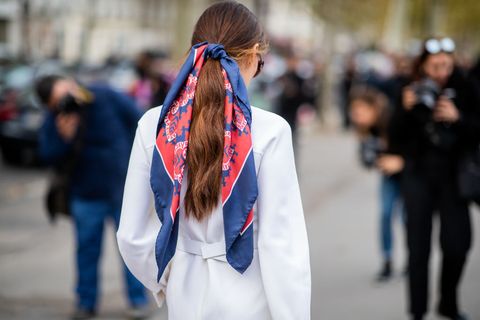 Street Style : Paris Fashion Week Womenswear Spring/Summer 2019 : Day Seven