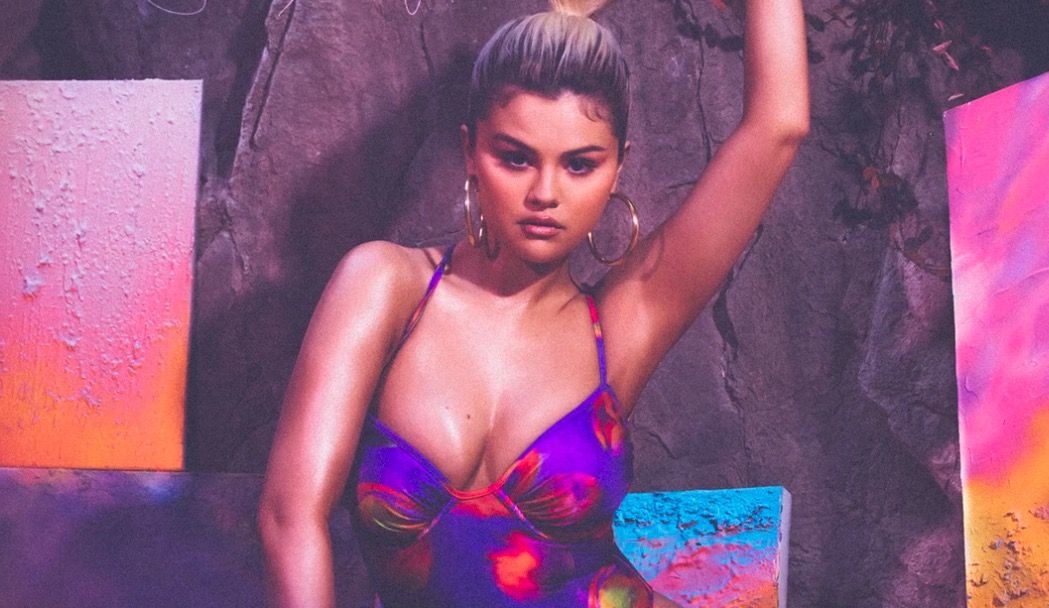 Selena Gomez Nude Gallery