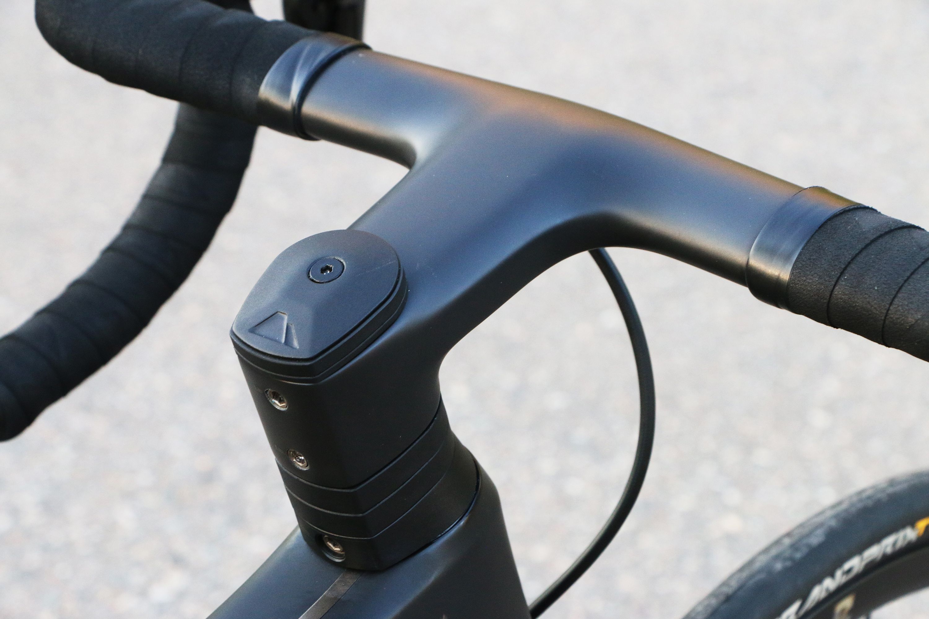 canyon integrated handlebar