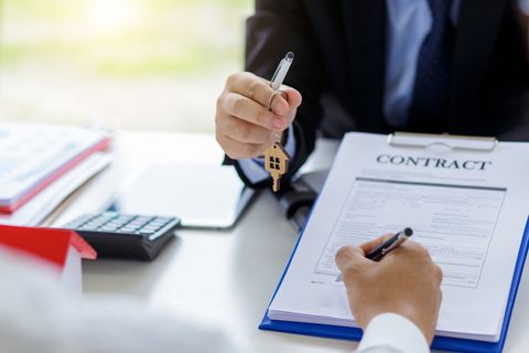 Top tips for exchanging contracts on your home