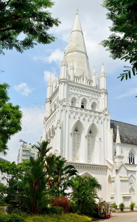 exterior view of st andrews cathedral in singapore