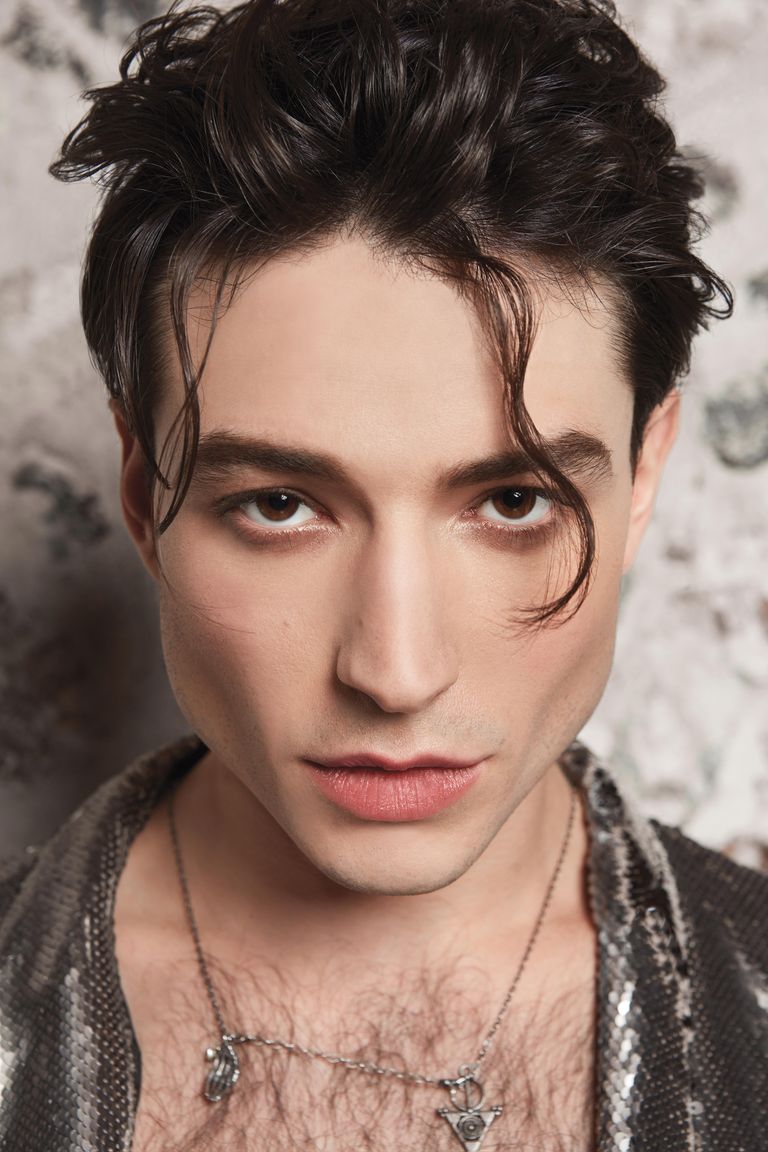 How Ezra Miller Wears Makeup - Makeup is Both Personal and Performative