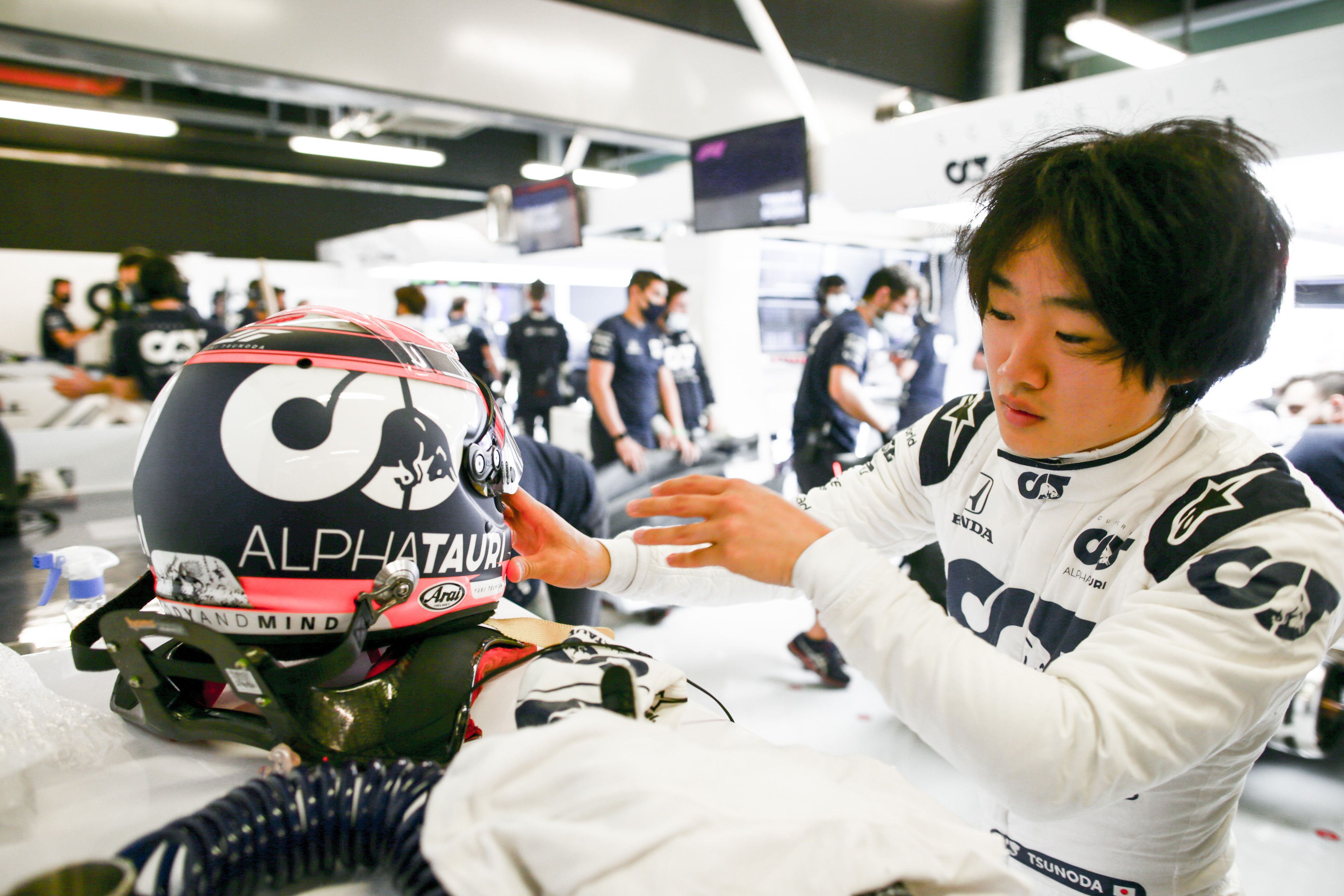 sky f1 times today