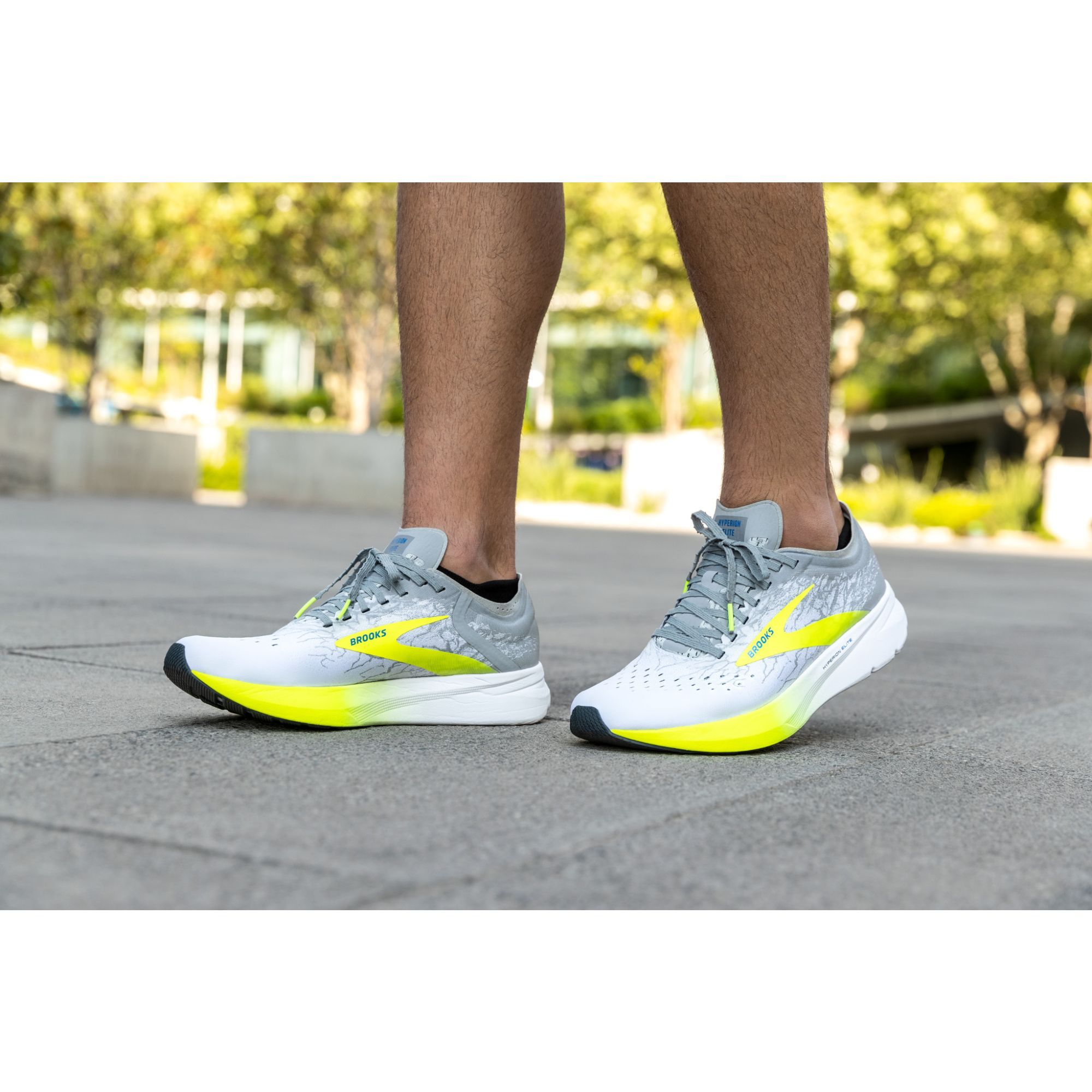 brooks hyperion 2
