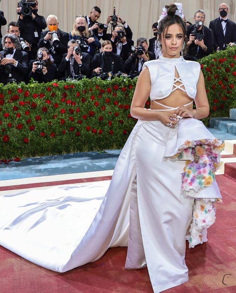 mejores vestidos met gala 2022