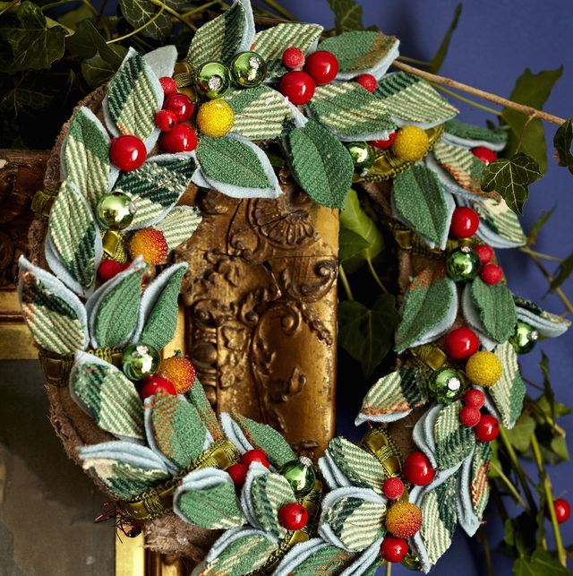 fabric christmas wreath